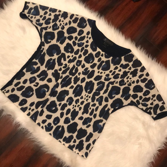 ✨Kardasian Kollection | Blouse✨ - Picture 2 of 4